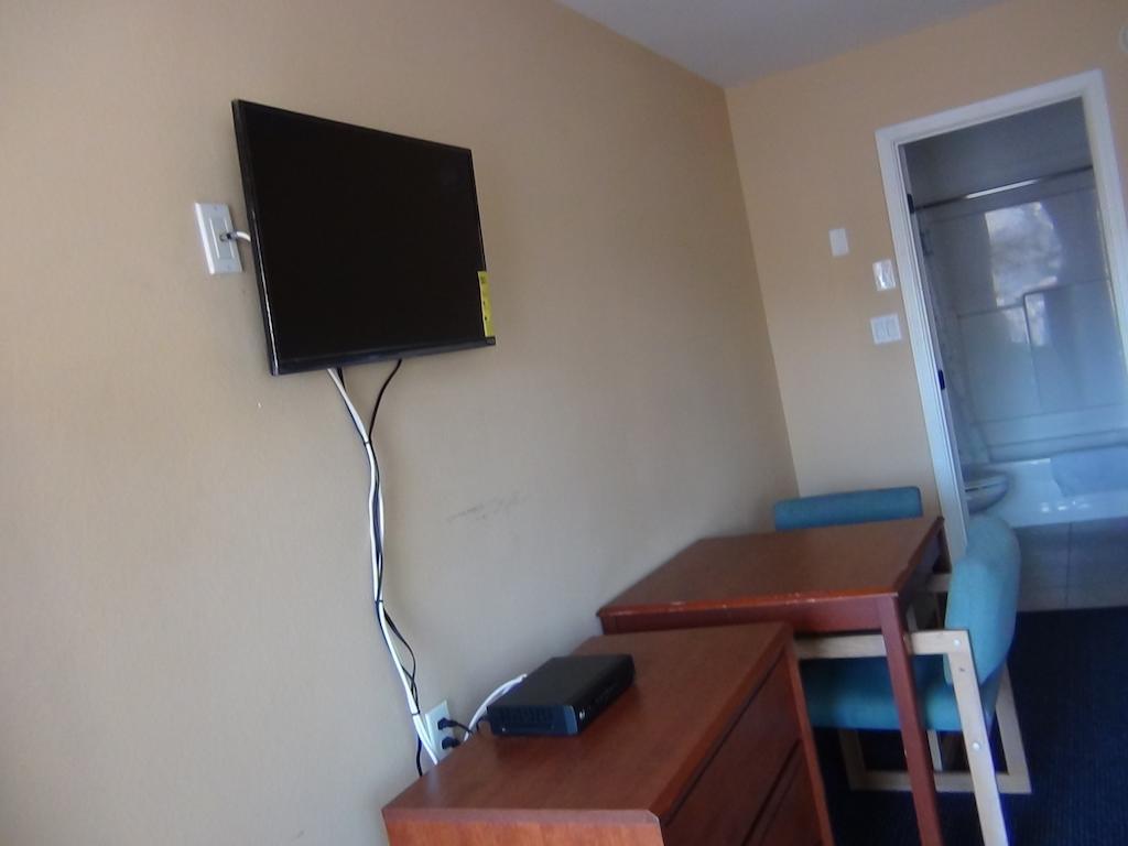 Desert Inn Motel Corona Quarto foto